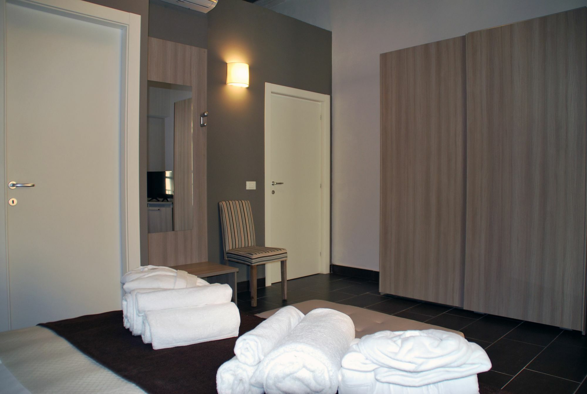 Hotel Casasicilia Carlo V à Palerme Extérieur photo